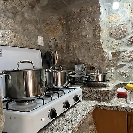 بيت للعطل Benfeito