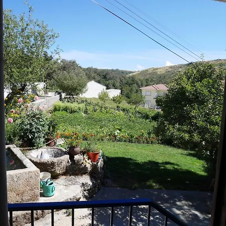 Benfeito Semesterbostad